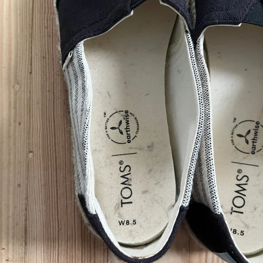 Toms Earthwise Alpargata Espadrille Black Striped Canvas Slip On Flats Women 8.5